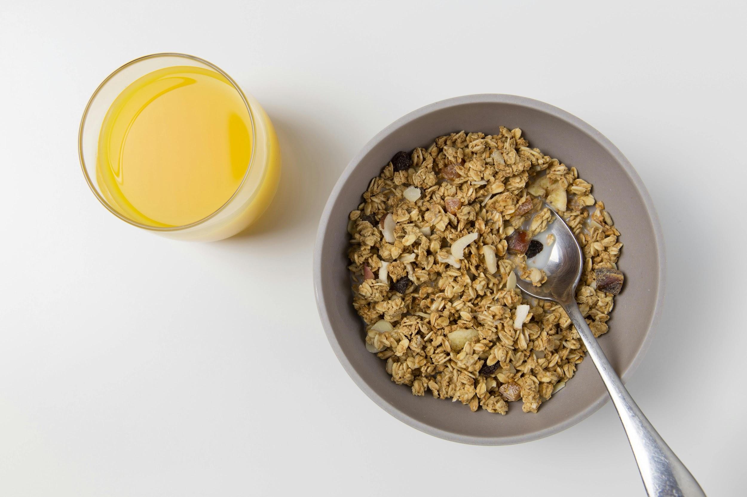 The Role of Dietary Fiber in Gut Health and Disease Prevention